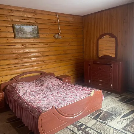 Guest house Hill House *