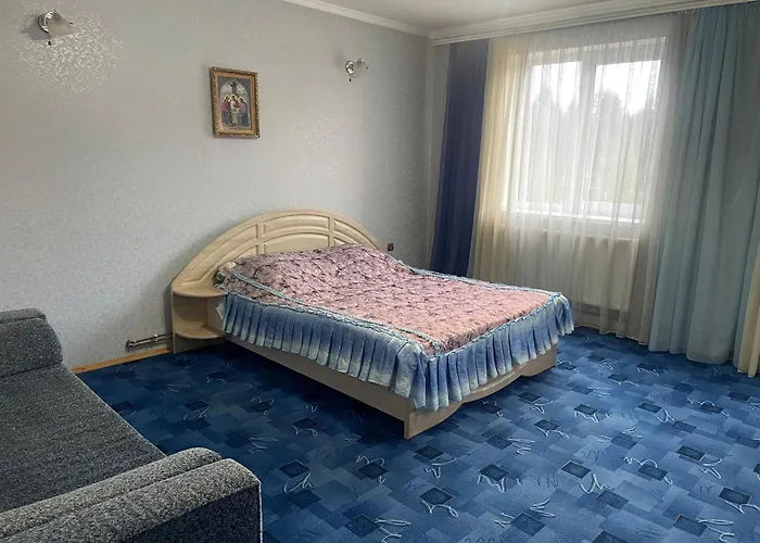 Hill House Гостевой дом