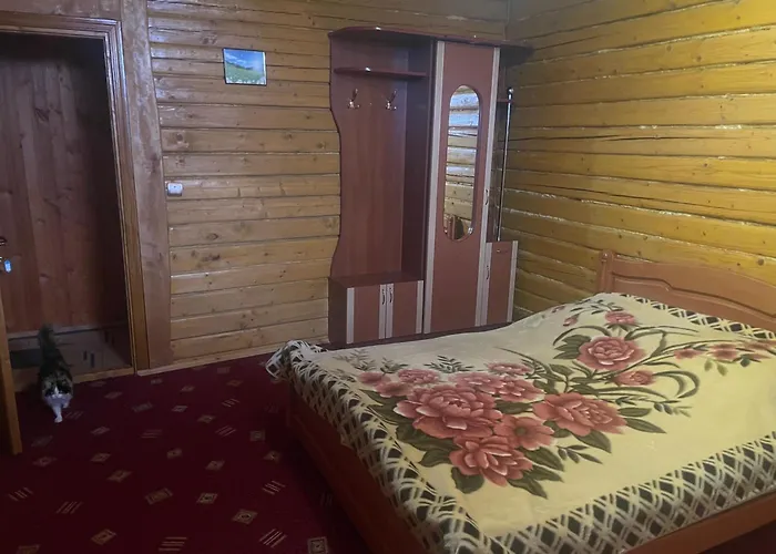 Hill House Гостевой дом *